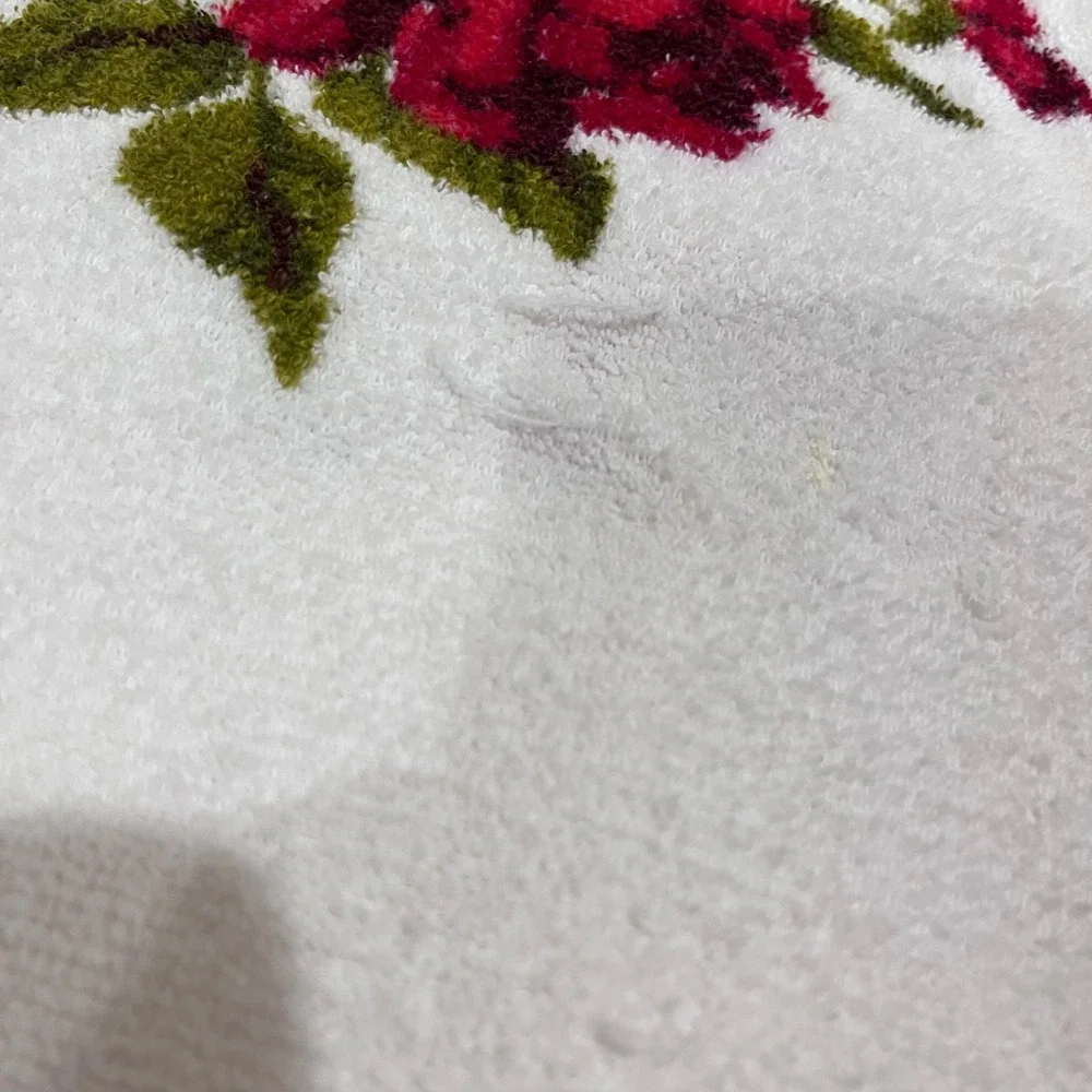 Vintage White Tablecloth Red Rose Floral Pattern‎ Rectangular 52x66 Terry Cloth